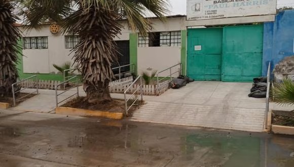 Piura: decenas de estudiantes son afectados por colapso de desagües fuera del CEBE Paul Harris