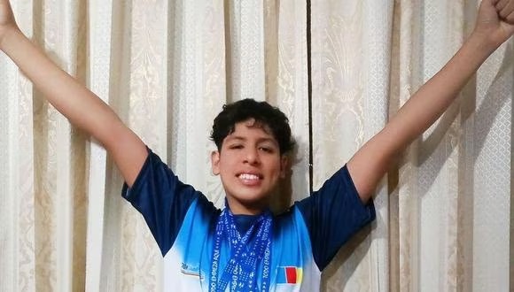 Nadador piurano Christoper Lama participará de campeonato escolar a nivel nacional