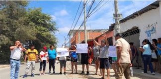 Piura: vecinos de Los Algarrobos exigen solución urgente al colapso de alcantarillado y olores nauseabundos