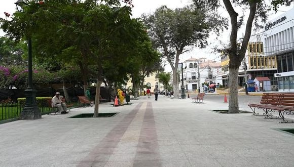 Alcalde anuncia denuncia contra exautoridades por obra de la Plaza de Armas