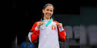 María Luisa Doig obtuvo la medalla de plata en esgrima en los Panamericanos 2023.