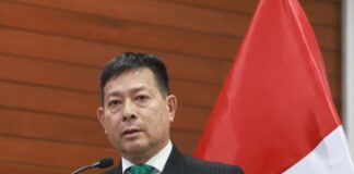 Indulto a Fujimori-presentan moción de interpelación a ministro de Justicia