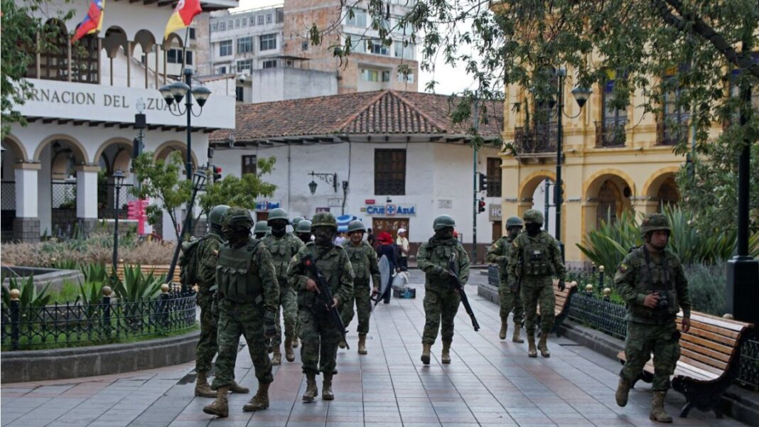 Ecuador: Incendio originado por “terroristas” deja dos muertes y nueve fallecidos