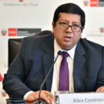Alex Contreras ha presentado a la presidenta Dina Boluarte su renuncia como Ministro de Economía y Finanzas