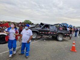 Dos hermanos pierden la vida en accidente de tránsito en la carretera Piura-Chiclayo