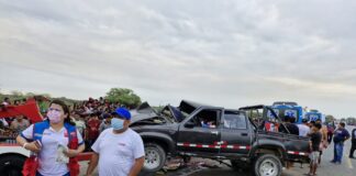 Dos hermanos pierden la vida en accidente de tránsito en la carretera Piura-Chiclayo