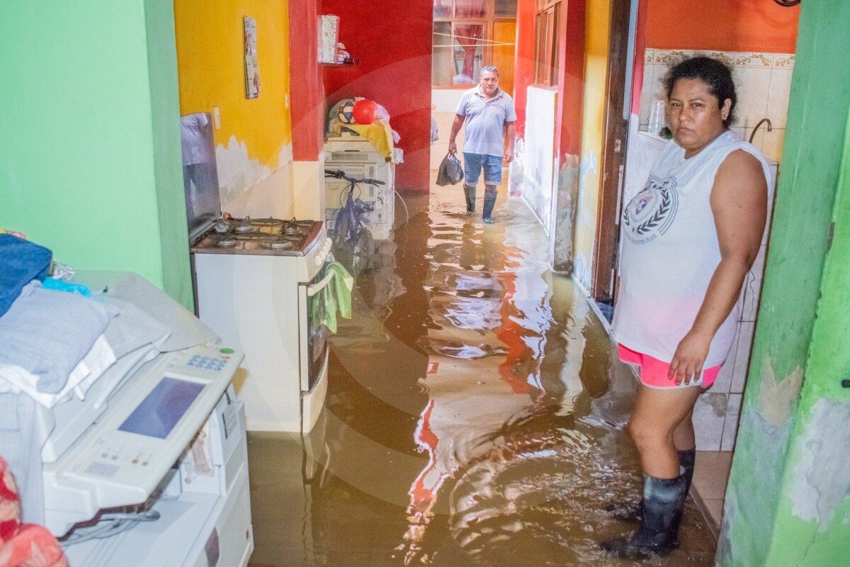 Castilla: Más de 150 familias afectadas por el colapso de desagües en el A.H. 28 de julio 