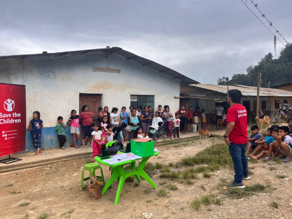 Save the Children lleva ayuda humanitaria a más de 230 pobladores de la sierra piurana. Foto: Difusión. 