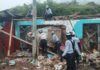 Huancabamba: deslizamiento arrasa con dos viviendas y familias salvan de morir.