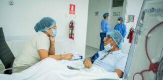 16 pacientes renales reciben diálisis gratuita en clínica San Juan Bosco