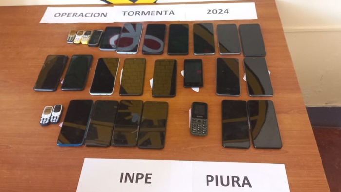 Incautan 28 celulares en manos de reclusos en el Penal de Piura