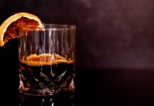 Aprende a preparar estos 6 cocteles con whisky paso a paso