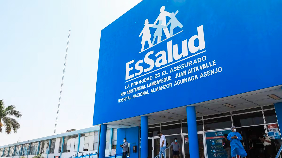 EsSalud lanza convocatoria laboral con sueldos de hasta S/7,572 para Piura y otras regiones: ¿Cómo postular? Convocatoria laboral essalud