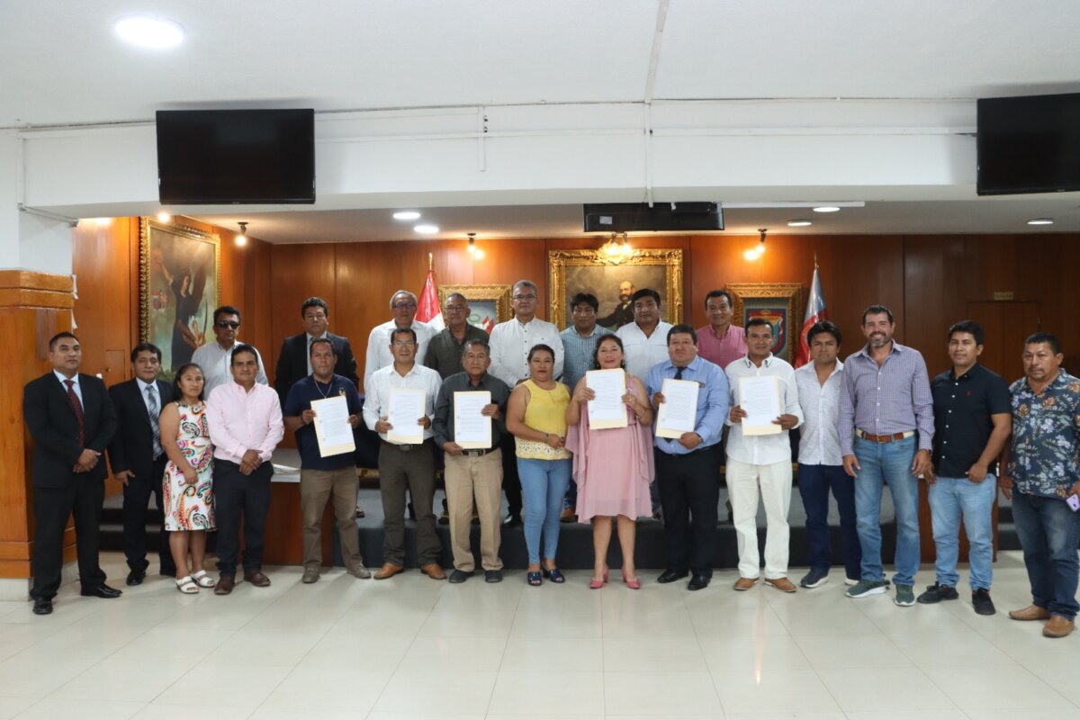 Piura: empresas ganadoras de Plan Regulador de Rutas recibieron sus resoluciones para operar