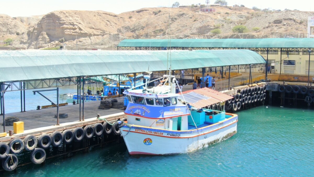 Entregan motobombas a cuatro desembarcaderos pesqueros artesanales de Talara y Paita Entregan motobombas a cuatro Desembarcaderos Pesqueros Artesanales de Talara y Paita