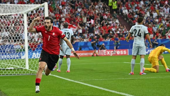 Eurocopa: 10 millones de dólares recibirá la selección de Georgia por clasificar a octavos Eurocopa 10 millones de dólares recibirá la selección de Georgia por clasificar a octavos
