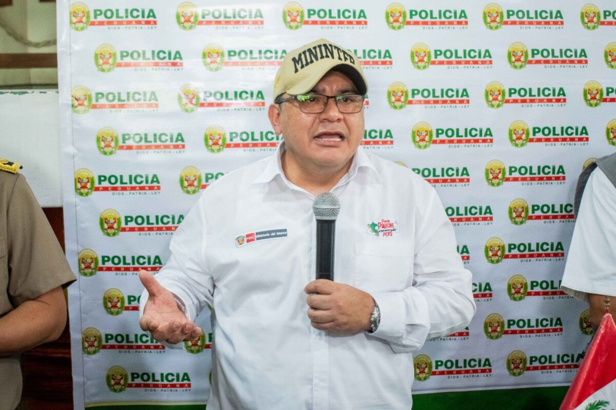 Ministro del Interior anuncia la construcción de una Escuela de Suboficiales en la región Piura Ministro del Interior anuncia la construcción de una Escuela de Suboficiales en la región Piura