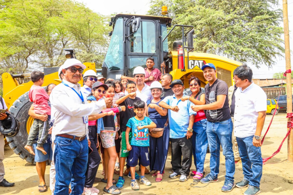 Vecinos del A.H. 31 de Enero se beneficiarán con obra de pistas y veredas Vecinos del A.H. 31 de Enero se beneficiarán con obra de pistas y veredas