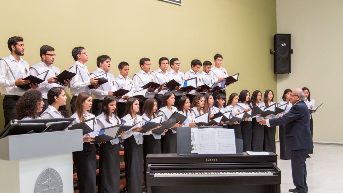 Realizarán recital “Recuerdos y Anécdotas del Coro UDEP» este sábado 22 Realizarán recital “Recuerdos y Anécdotas del Coro UDEP" este sábado 22