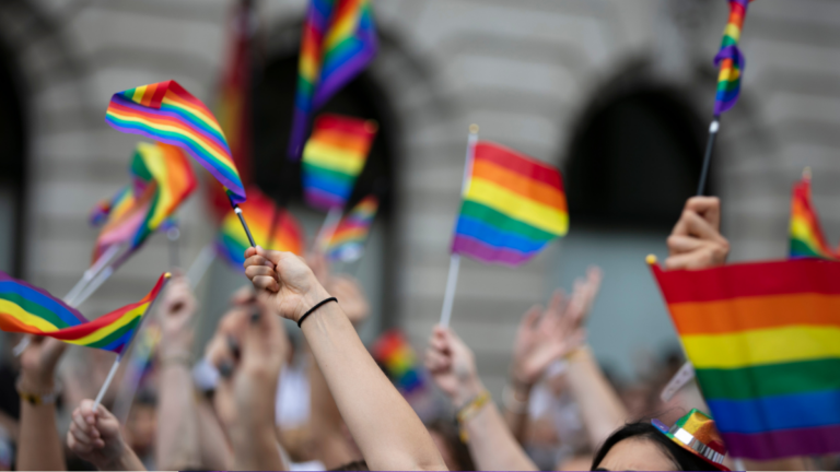Mes del orgullo LGBT: ¿por qué es en junio y dónde se originó?