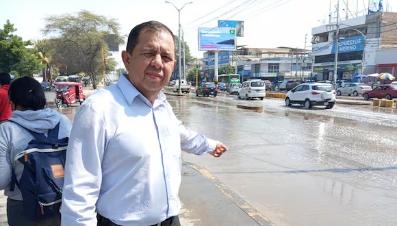 Decano del Colegio de Ingenieros pide la renuncia de la ministra de Vivienda ante constantes problemas de agua y alcantarillado en Piura Decano del Colegio de Ingenieros pide la renuncia de la ministra de Vivienda ante constantes problemas de agua y alcantarillado en Piura