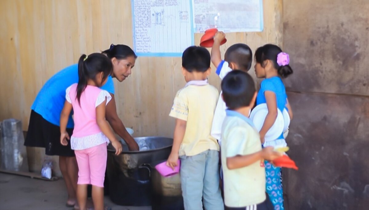 El 44% de beneficiarios del Vaso de Leche en Piura no cumple criterios para acceder al programa El 44% de beneficiarios del Vaso de Leche en Piura no cumple criterios para acceder al programa