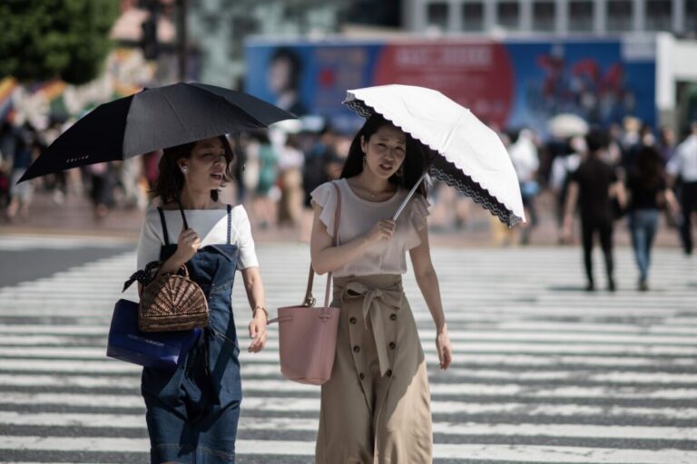 ¡A 40 grados! Ola de calor azota Japón y provoca la muerte de seis personas