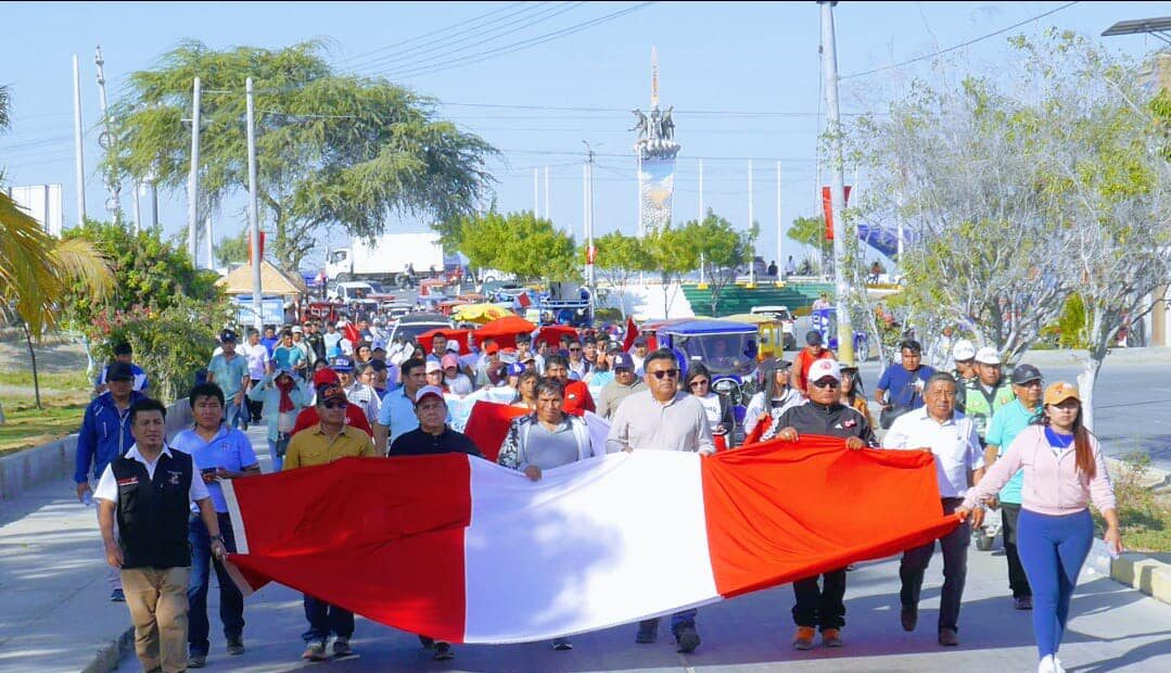 Sechura: Pescadores y maricultores salen a protestar en contra de la explotación de hidrocarburos Sechura Pescadores y maricultores salen a protestar en contra de la explotación de hidrocarburos