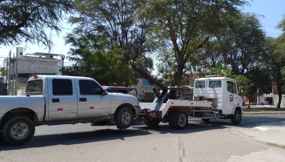Envían a 15 vehículos al depósito por deudas en cobranza coactiva