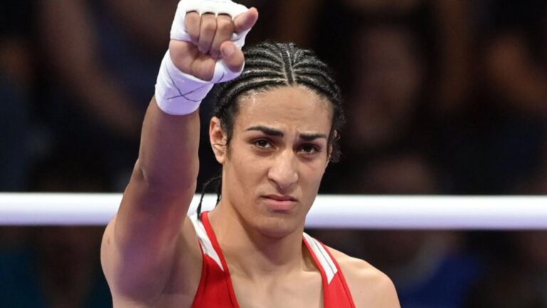 ¡Va por el oro! La deportista argelina Imane Khelif disputará la final de boxeo en París 2024