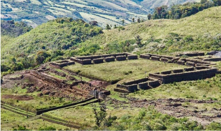 Ayabaca rehabilitarán camino hacia el Complejo Arqueológico Aypate