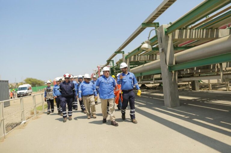 Talara Ejecutivo verificó in situ el funcionamiento de la nueva refinería