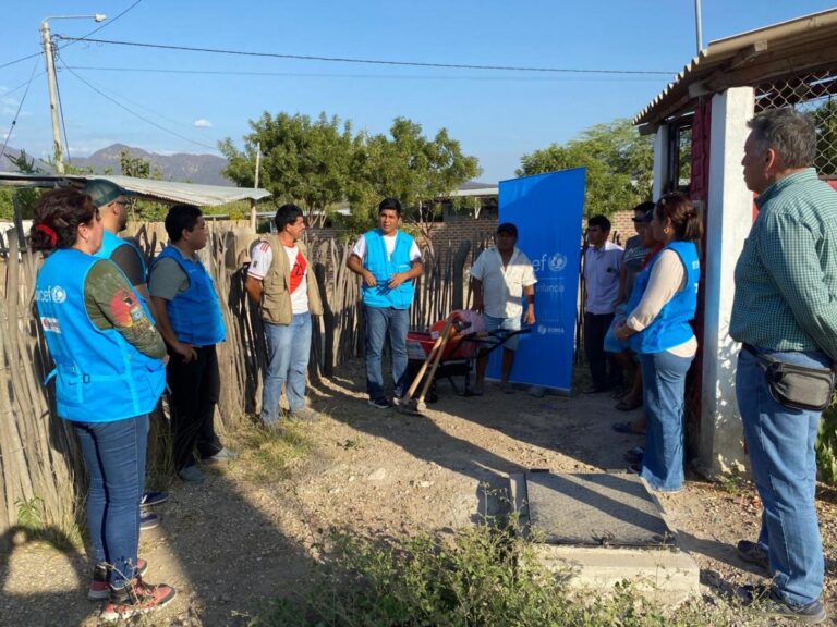 Chulucanas 150 familias de la comunidad El Sausal se benefician con la entrega de sistema de tratamiento de agua por parte de Unicef