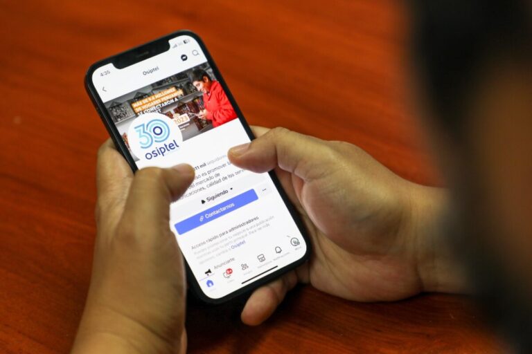 ERESTEL los peruanos hacen mayor uso de internet para acceder a redes sociales y mensajería instantánea