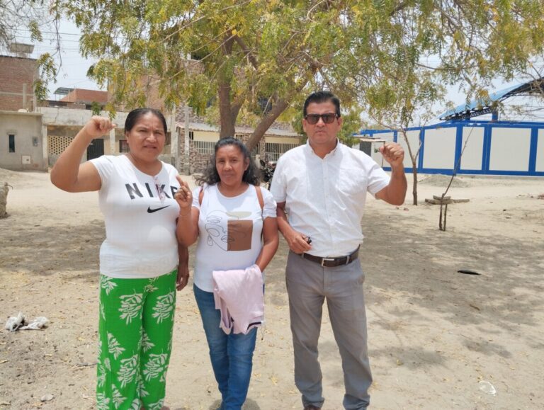 Piura vecinos del A.H. Los Algarrobos denuncian que solo tienen agua durante cuatro horas al día