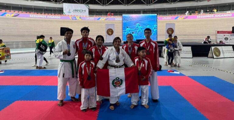 Deportistas piuranos consiguen 13 medallas en el Mundial de Karate Tradicional