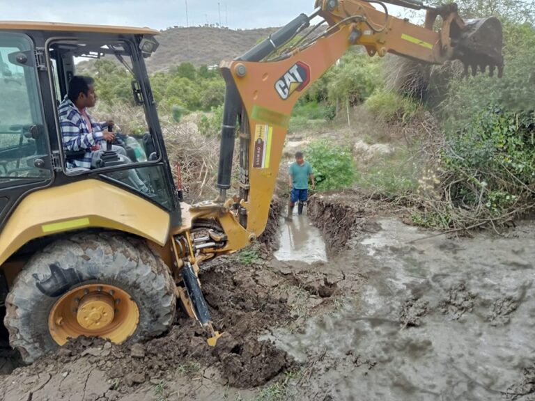 Morropón rotura de una línea de impulsión paraliza el servicio de agua en Chulucanas