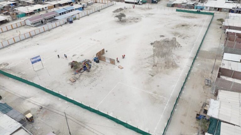 Parachique contará con un moderno polideportivo en Ciudad del Pescador