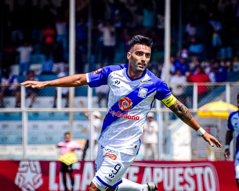 Se va el goleador Adrián Fernández no continuará en Alianza Atlético