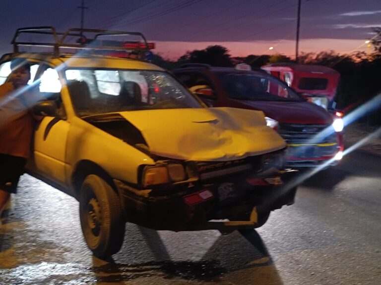 Caos en Piura cuádruple choque en la vía a La Arena por conductor en presunto estado de ebriedad