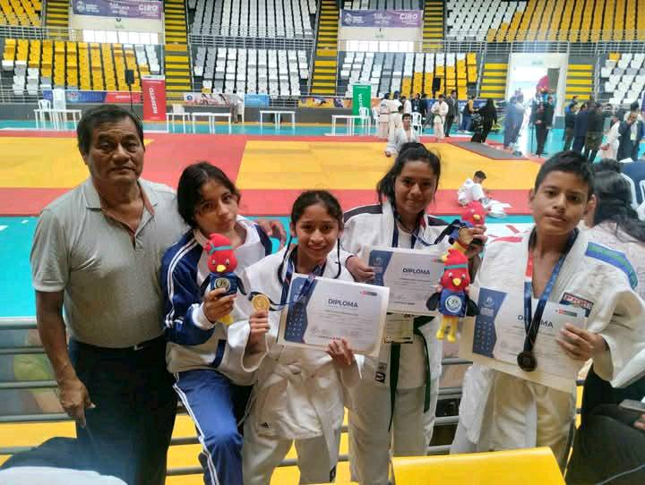 Deportistas paiteñas representarán al Perú en los Juegos Sudamericanos Escolares