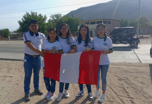 Estudiantes de Chulucanas logran ganar concurso internacional Los Creadores en Chile