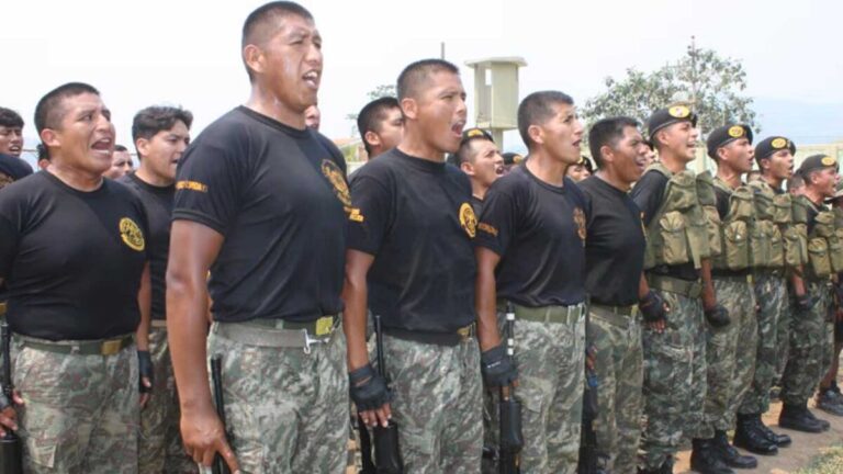 Presentan proyectos de ley para restablecer el Servicio Militar Obligatorio y luchar contra la delincuencia en Perú