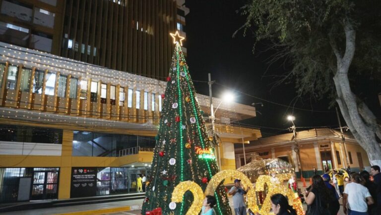 Realizarán show navideño este viernes 13 en la Plaza de Armas de Piura