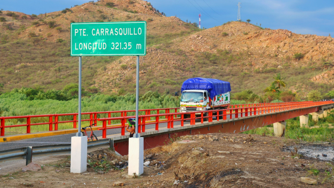 Inician construcción del puente Carrasquillo en Morropón