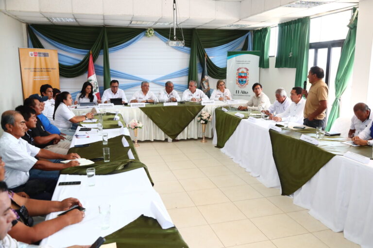 Talara ministros de Estado se reúnen con pescadores artesanales de Cabo Blanco