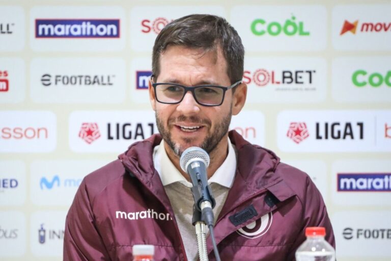 Universitario de Deportes anuncia la salida de Manuel Barreto de la dirección deportiva