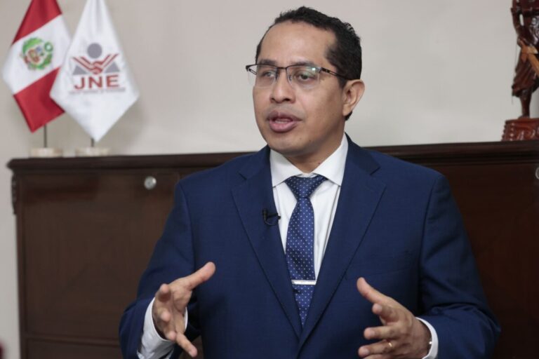 JNE solicita al Congreso priorizar proyecto para reforzar fiscalización a partidos políticos