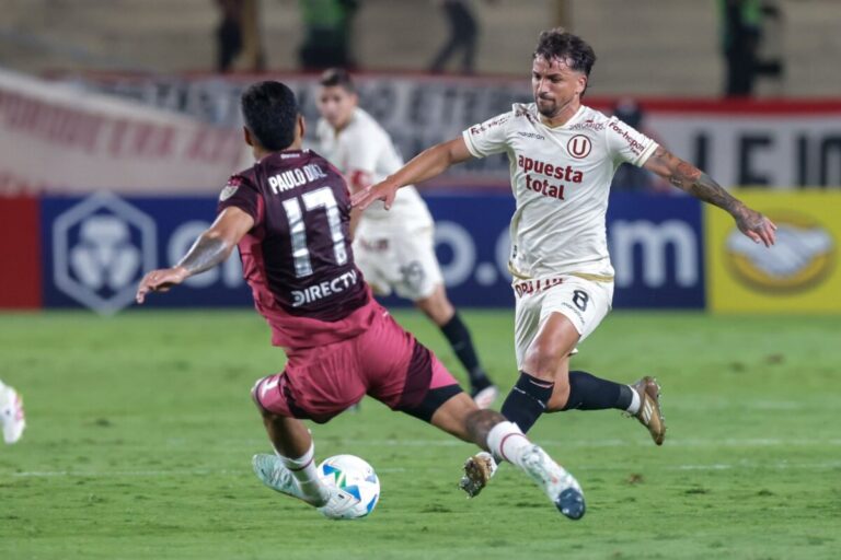 Universitario recibe a Alianza Atlético con la mira puesta en la cima del Torneo Apertura
