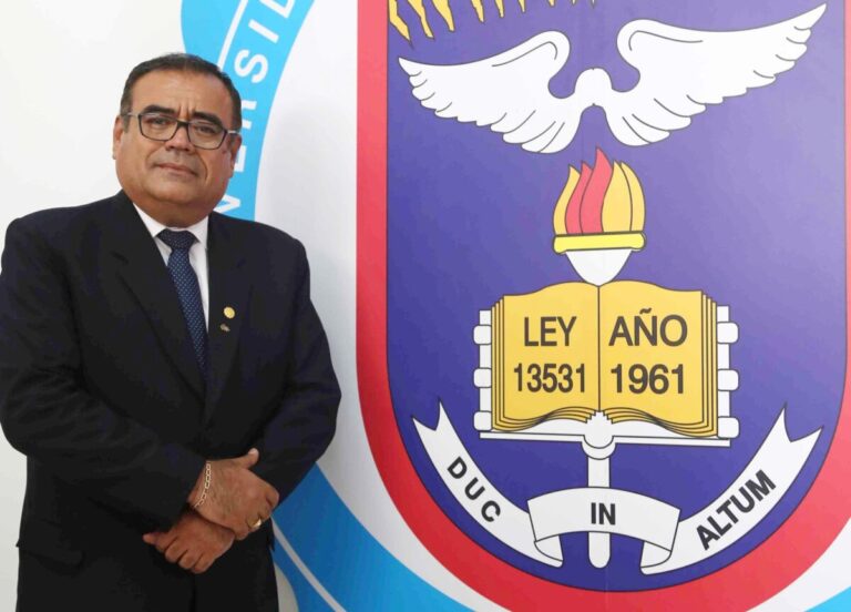 Contraloría de la República inhabilita por tres años a Omar Vences, exrector de la UNP